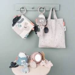 Done By Deer Sensory To Go Speeltje Lalee - Powder -Auto Zit Verkoop 1200x1200 1017