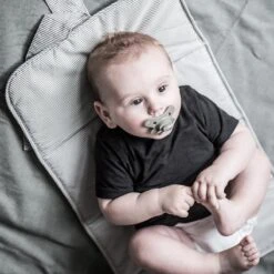 KipKep Napper Combi Verschonings-set - Uit Gerecyclede Materialen - Calming Green -Auto Zit Verkoop 1200x1200 244