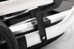 Merkloos BrightWise Luxe Kinderwagen 3 In 1 Voldoet Aan Alle Europese Veiligheidscertificaten - Wandelwagen - Kinderwagen 3-in-1 Incl Autostoel - Kinderwagen Maxi Cosi – Buggy 3 In 1 - Newborn - Leer - Grijs -Auto Zit Verkoop 1200x797 2