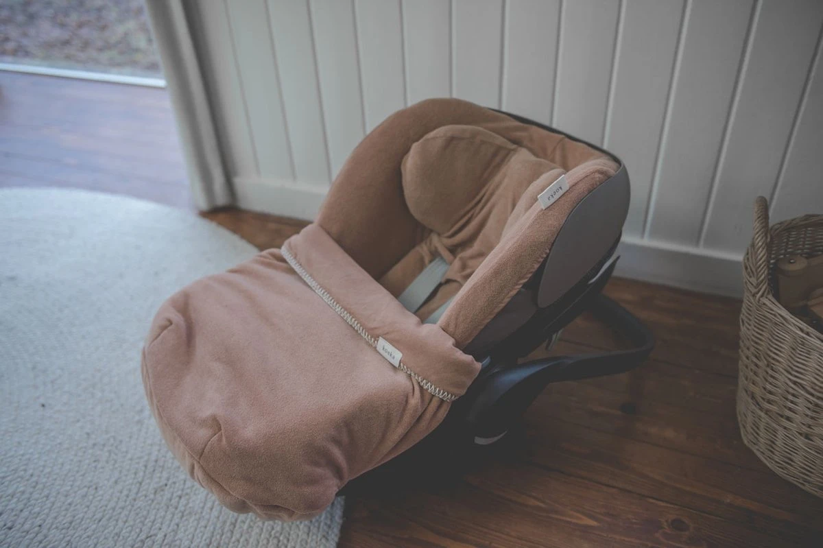 Koeka Royan Autostoel Deken 0+ - Lichtbruin 7 Koeka Royan Autostoel Deken 0+ - Lichtbruin - Afbeelding 5
