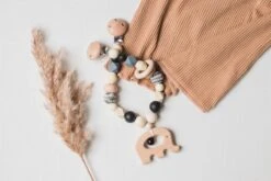 Wagenspanner Olifant - Musthave 2021 - Baby Wagenspanner Hout - Vrolijke Kinderwagenspanner - Eenvoudig Te Bevestigen - Kraamcadeau Voor Jongens En Meisjes - Baby Cadeau 13 Wagenspanner Olifant - Musthave 2021 - Baby Wagenspanner Hout - Vrolijke Kinderwagenspanner - Eenvoudig Te Bevestigen - Kraamcadeau Voor Jongens En Meisjes - Baby Cadeau -Auto Zit Verkoop 1200x800 95