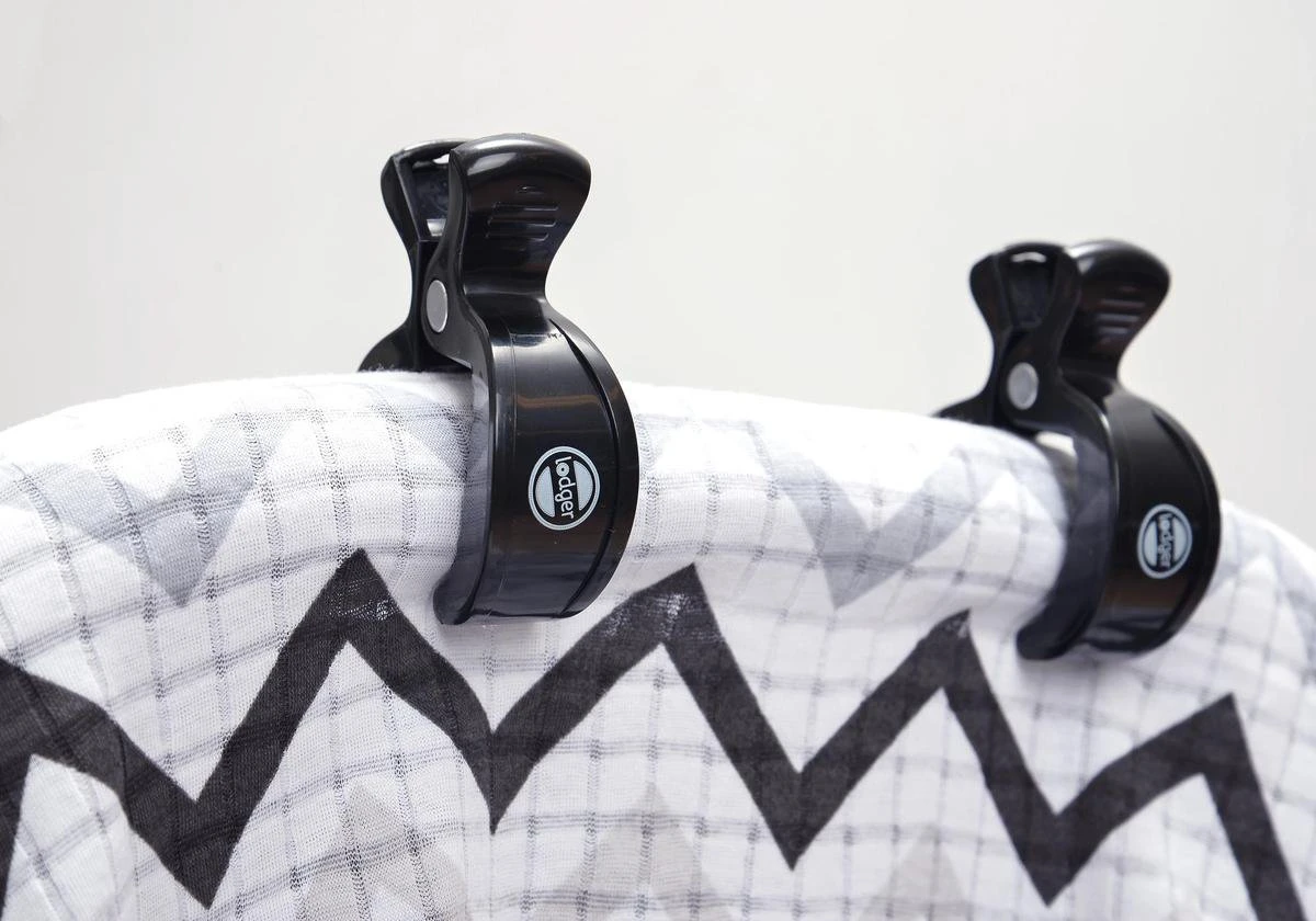 Lodger Kinderwagenaccessoire - Swaddle Clips - Zwart - 2 Stuks 4 Lodger Kinderwagenaccessoire - Swaddle Clips - Zwart - 2 Stuks - Afbeelding 2