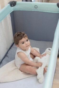 Qute Campingbed Q-sleep Mint/Antra 14 Qute Campingbed Q-sleep Mint/Antra -Auto Zit Verkoop 799x1200 21