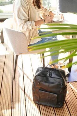 Little Company Luiertas - Santiago Zwart 12 Little Company Luiertas - Santiago Zwart -Auto Zit Verkoop 799x1200 9