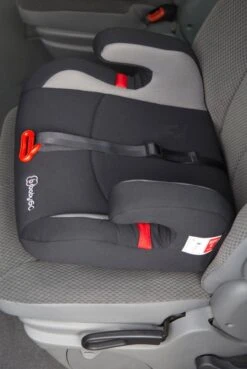 Babygo Bursa II Grijs Isofix Booster Zitverhoger 15-36 Kg 3561 24 Babygo Bursa II Grijs Isofix Booster Zitverhoger 15-36 Kg 3561 -Auto Zit Verkoop 804x1200 1