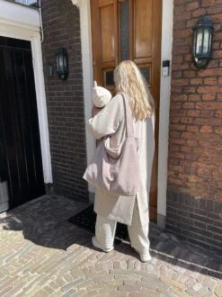 Koeka Mom Bag Vik - Roze -Auto Zit Verkoop 899x1200 2