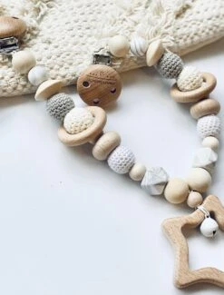 Wagenspanner Ster - Baby Wagenspanner Hout - Vrolijke Kinderwagenspanner - Eenvoudig Te Bevestigen - Kraamcadeau Voor Jongens En Meisjes - Completebabyuitzet - Baby Cadeau 9 Wagenspanner Ster - Baby Wagenspanner Hout - Vrolijke Kinderwagenspanner - Eenvoudig Te Bevestigen - Kraamcadeau Voor Jongens En Meisjes - Completebabyuitzet - Baby Cadeau -Auto Zit Verkoop 912x1200 2