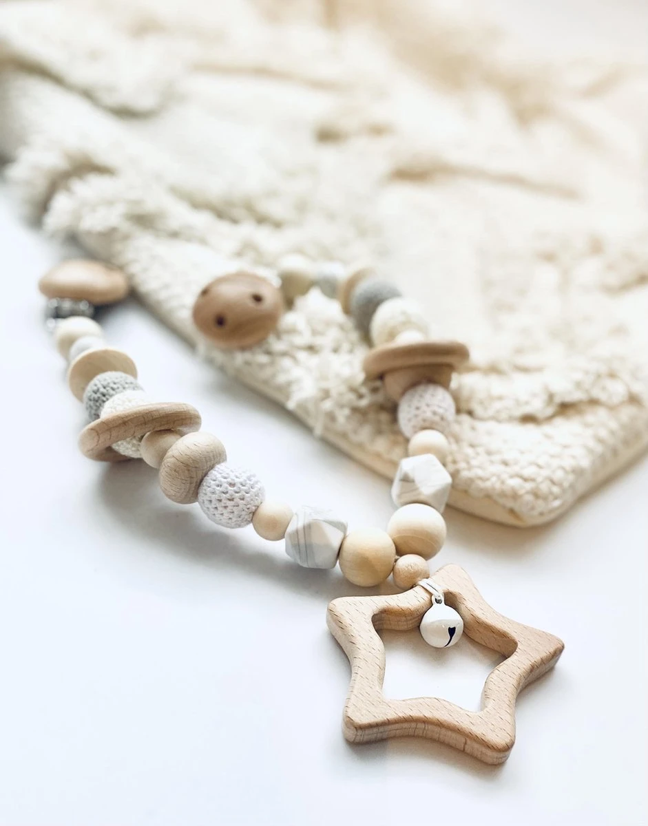 Wagenspanner Ster - Baby Wagenspanner Hout - Vrolijke Kinderwagenspanner - Eenvoudig Te Bevestigen - Kraamcadeau Voor Jongens En Meisjes - Completebabyuitzet - Baby Cadeau 4 Wagenspanner Ster - Baby Wagenspanner Hout - Vrolijke Kinderwagenspanner - Eenvoudig Te Bevestigen - Kraamcadeau Voor Jongens En Meisjes - Completebabyuitzet - Baby Cadeau - Afbeelding 2